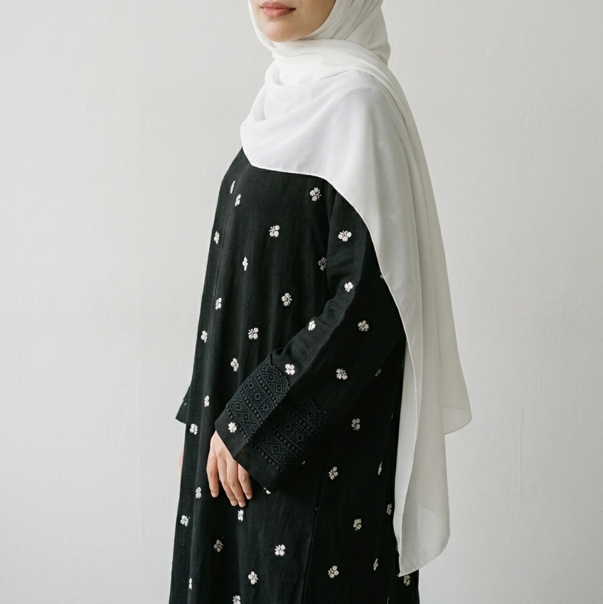 (Misty) Linen Abaya in Black